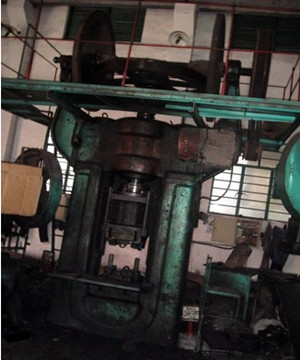 Friction Press Machine 300 ton